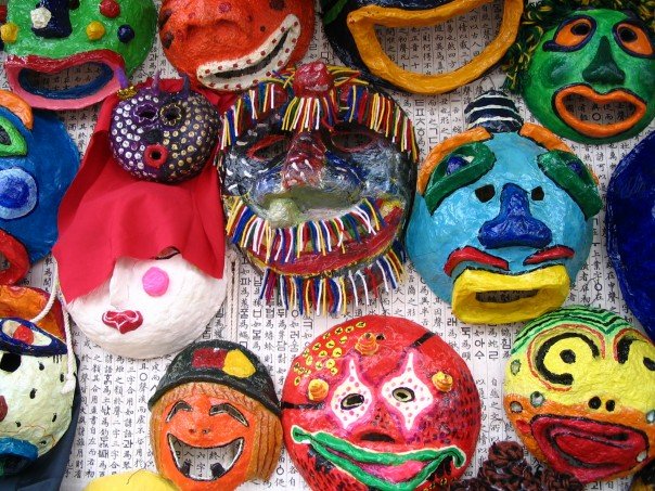 157_7215451606_1410_n